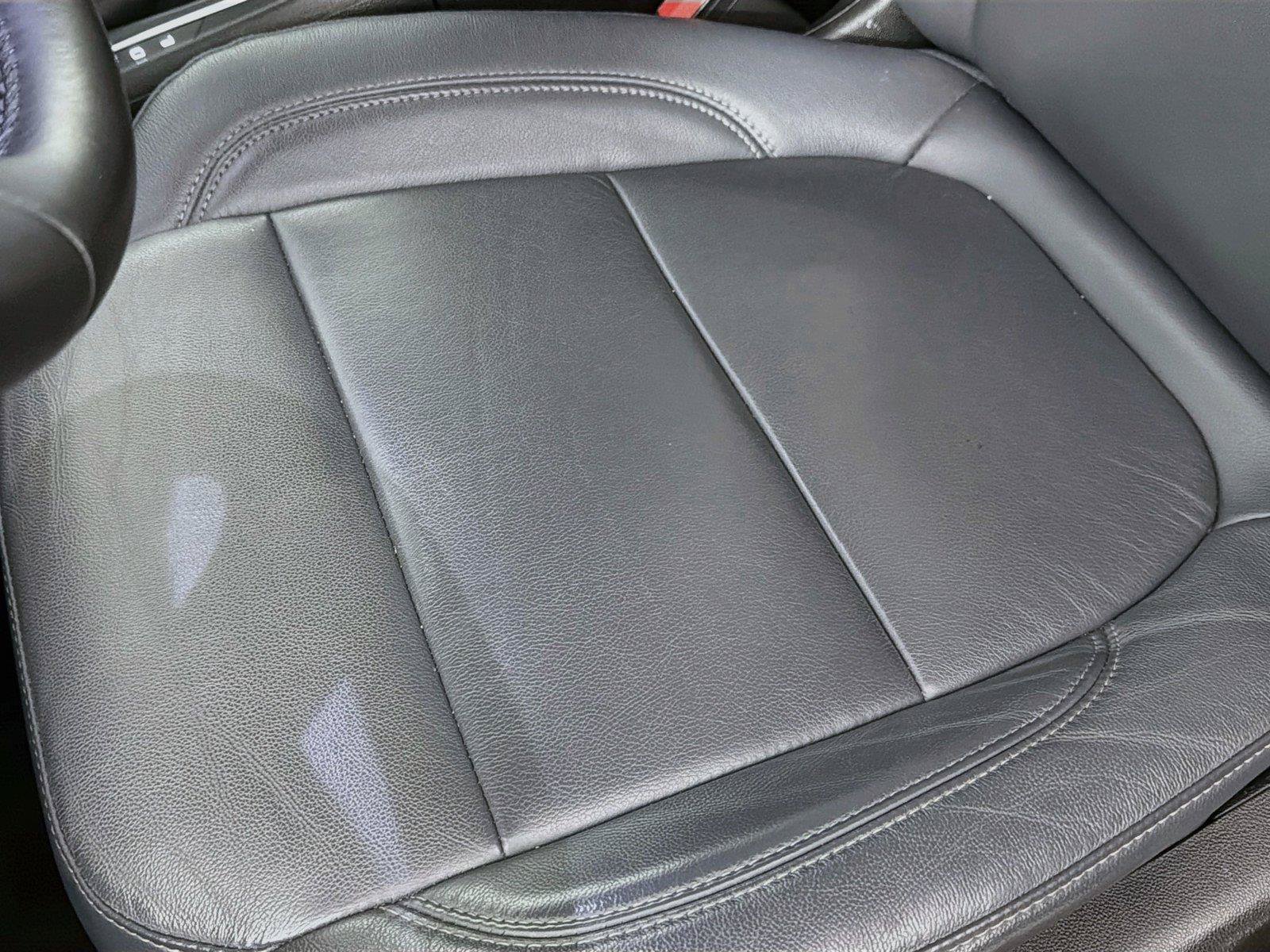 Used 2019 Chevrolet Traverse LT w/ LT Premium Package AWD/4WD image 15