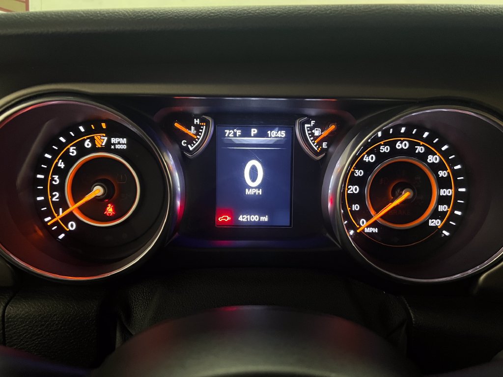 Used 2018 Jeep Wrangler Sport AWD/4WD image 16