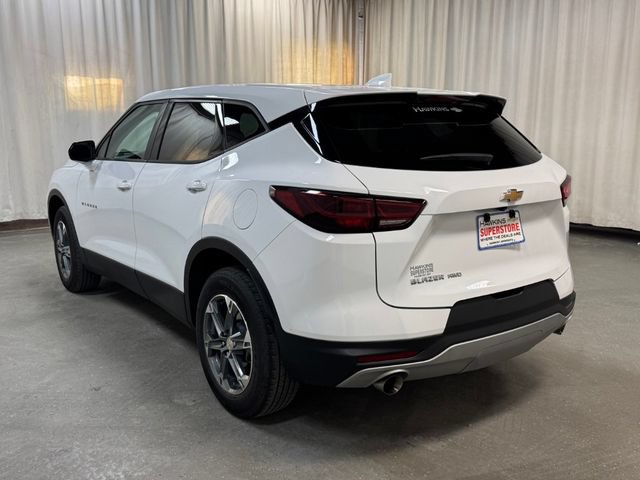 Used 2025 Chevrolet Blazer LT AWD/4WD image 6