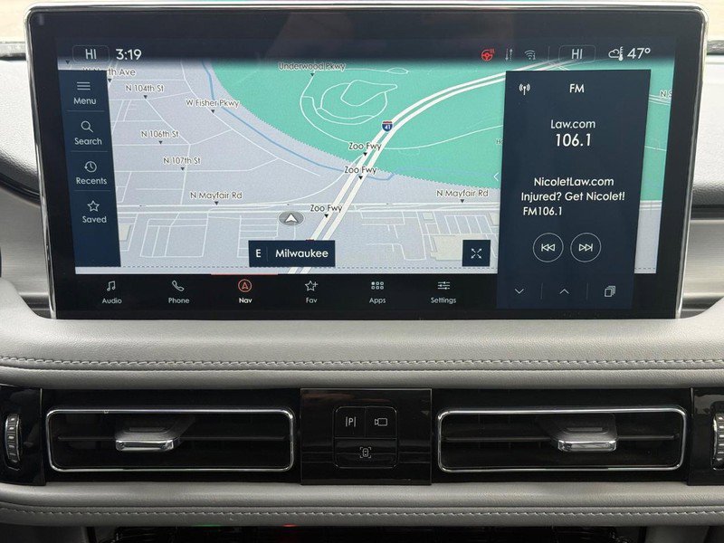 Certified 2023 Lincoln Nautilus Reserve image 15