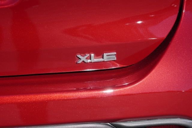 Used 2022 Toyota Highlander XLE image 13