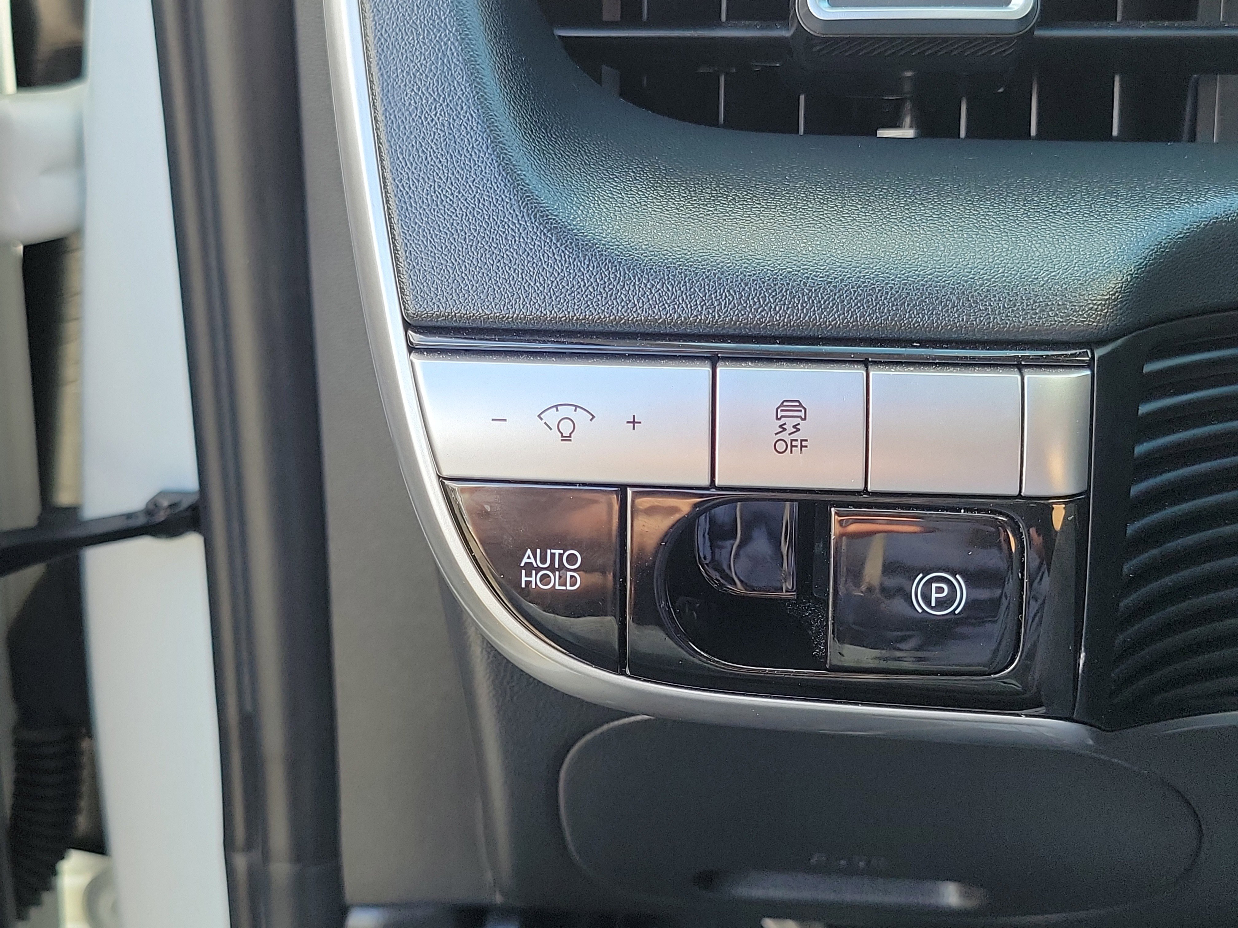 Certified 2024 Hyundai Ioniq 5 SE RWD image 12