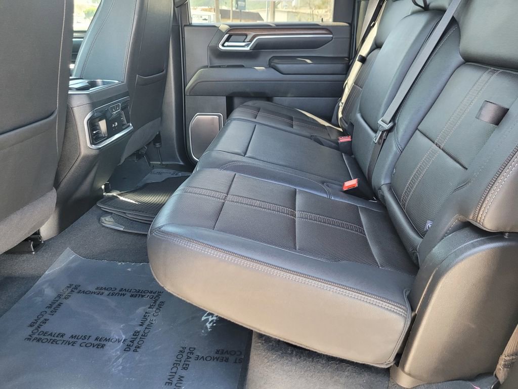 Used 2024 Chevrolet Silverado 3500 High Country w/ Z71 Off-Road Package image 11