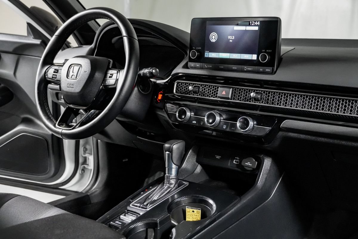 Used 2023 Honda Civic Sport image 22