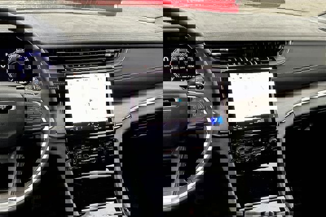 New 2025 Jeep Grand Cherokee L Limited w/ Black Appearance Package image 8