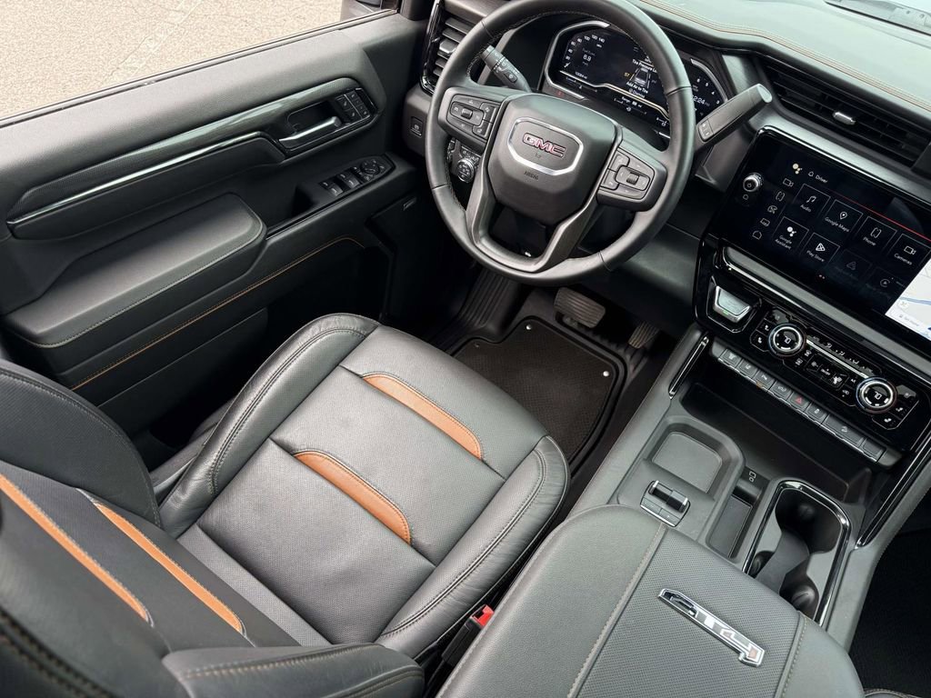 Used 2024 GMC Sierra 2500 AT4 w/ AT4 Premium Plus Package image 28
