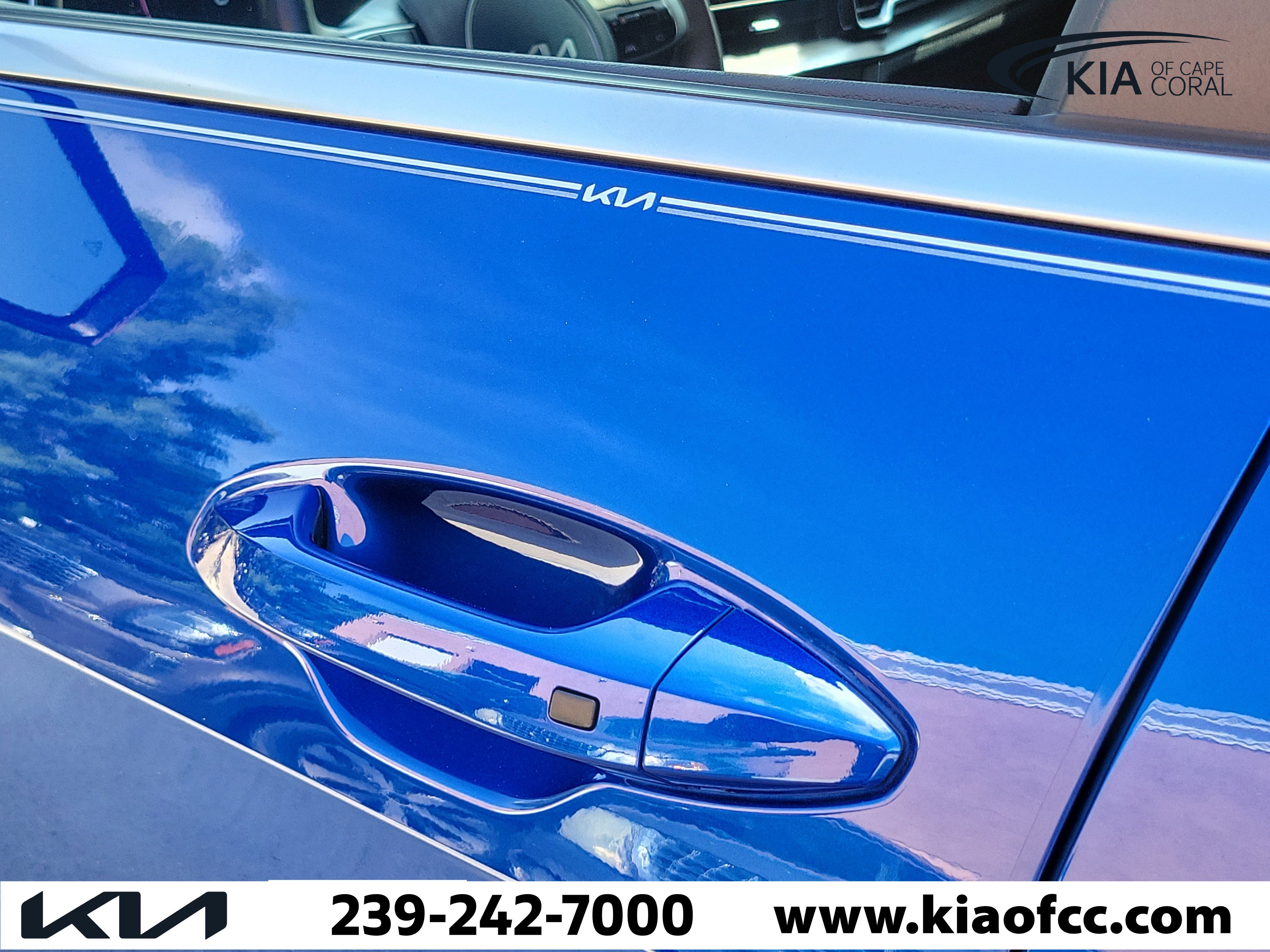 Certified 2023 Kia Sportage EX FWD image 10
