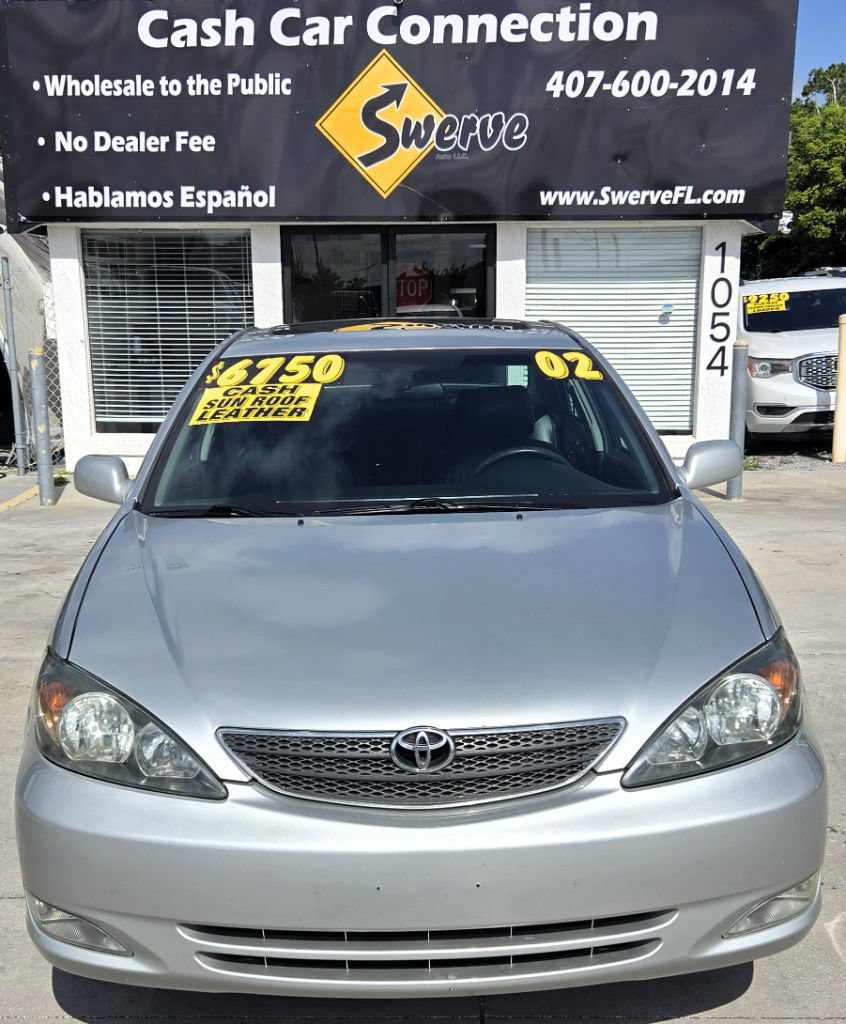 Used 2002 Toyota Camry SE w/ Pkg 4 FWD image 3