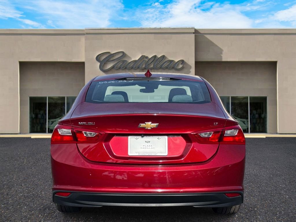 Used 2023 Chevrolet Malibu LT image 4