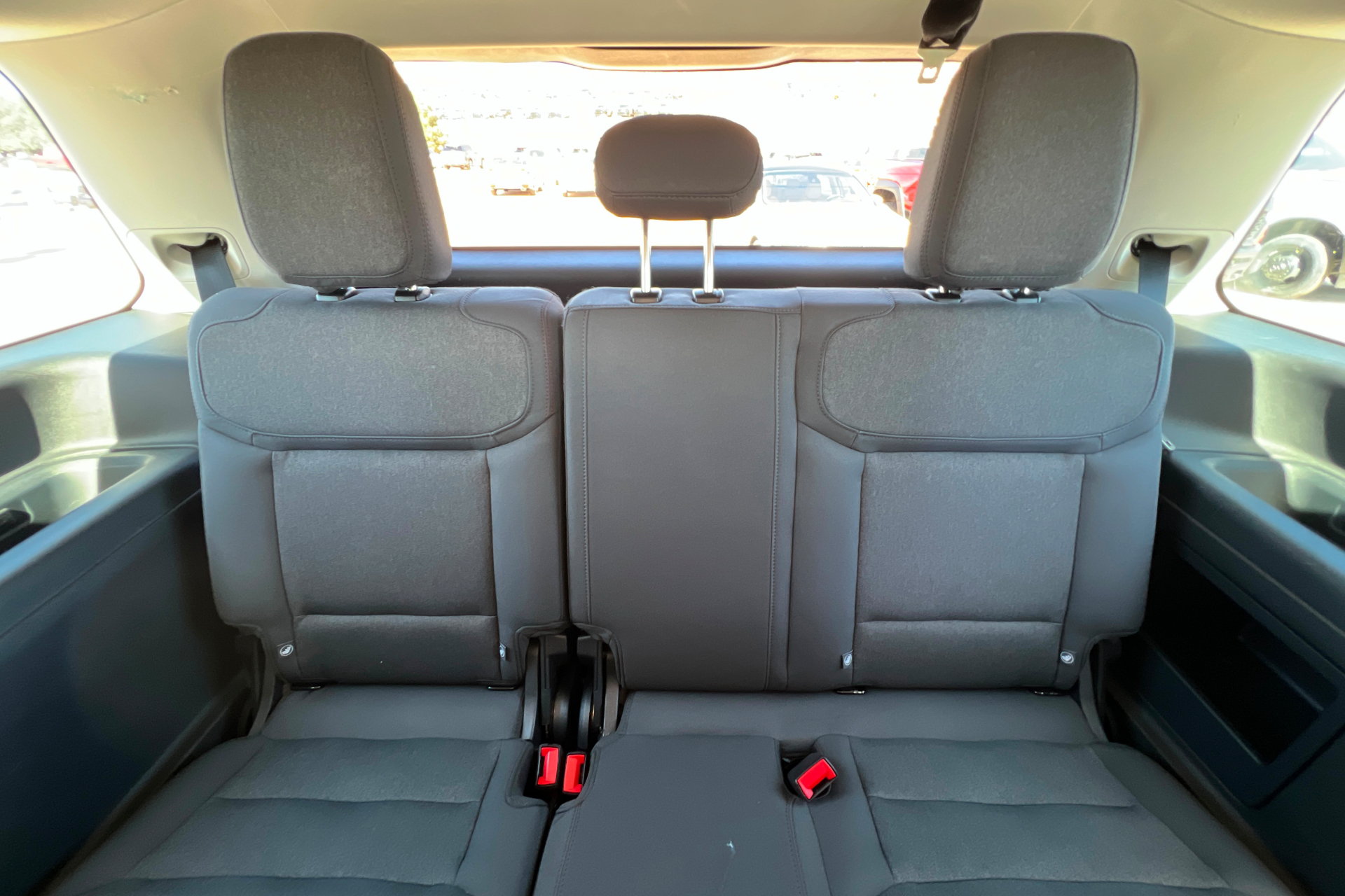 Used 2025 Ford Expedition Active AWD/4WD image 23
