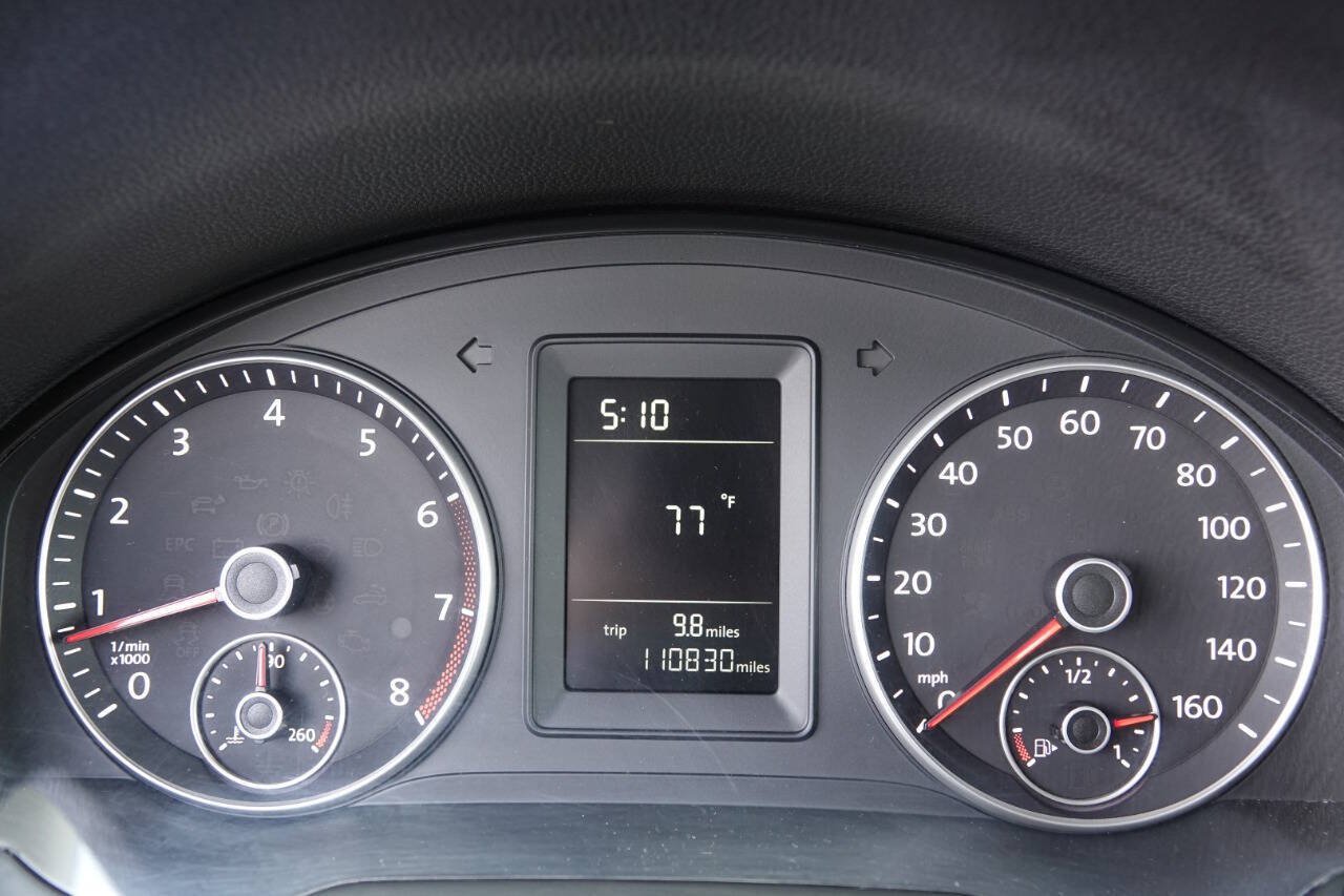 Used 2010 Volkswagen Jetta Limited Edition FWD image 80