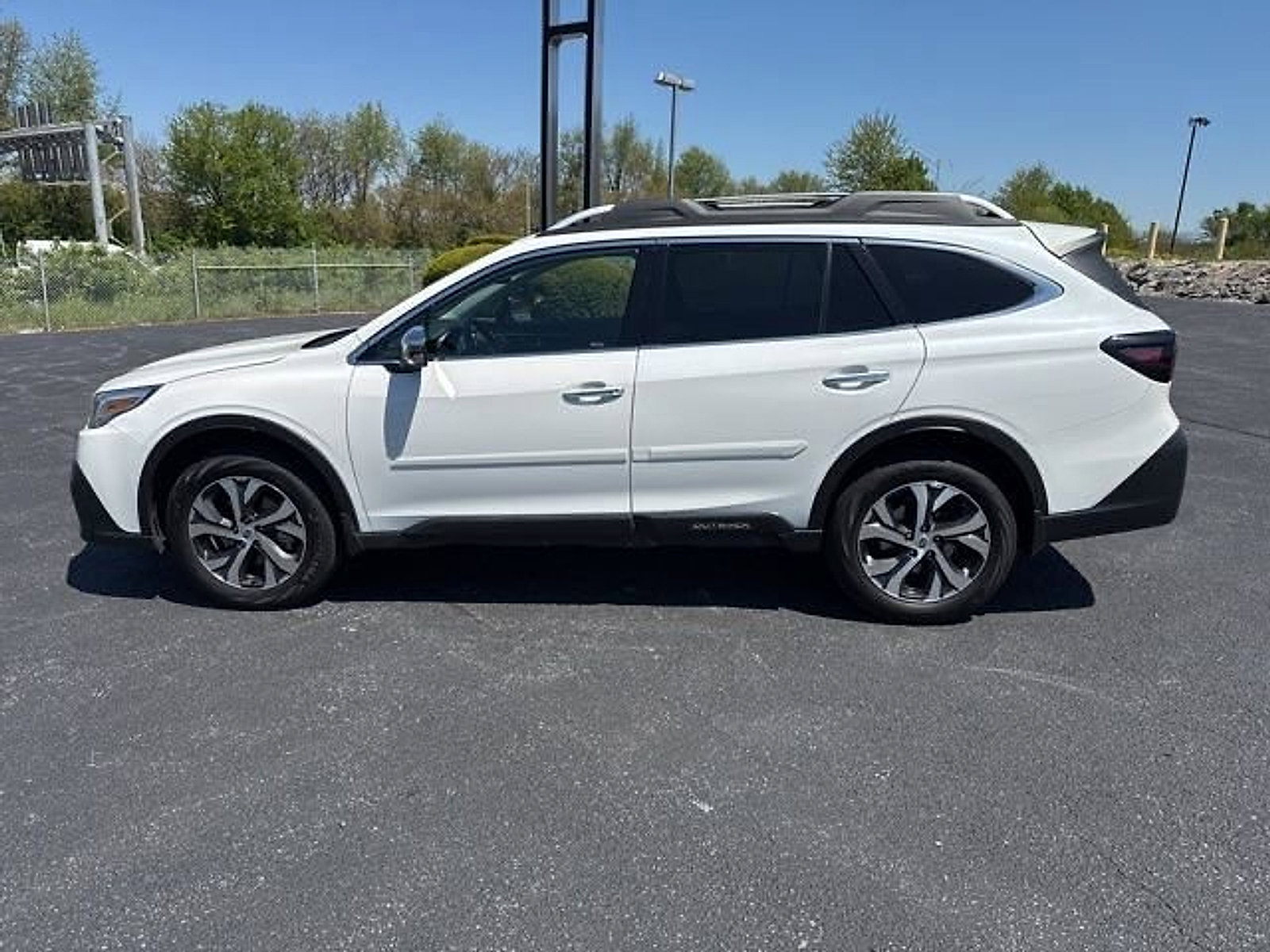 Used 2022 Subaru Outback Touring XT w/ Popular Package #2 image 5