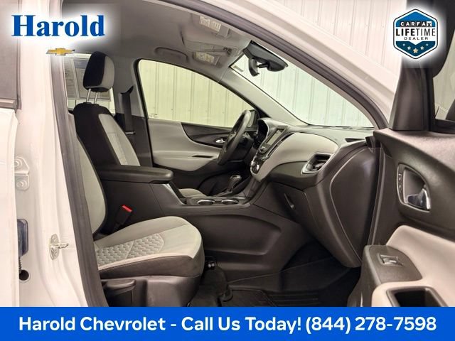 Used 2020 Chevrolet Equinox LS w/ LS Convenience Package AWD/4WD image 11