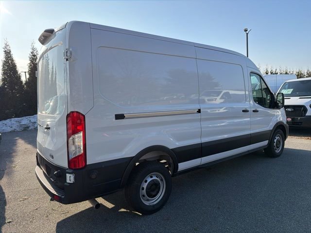 New 2026 Ford Transit 250 148 Medium Roof w/ Load Area Protection Package image 5