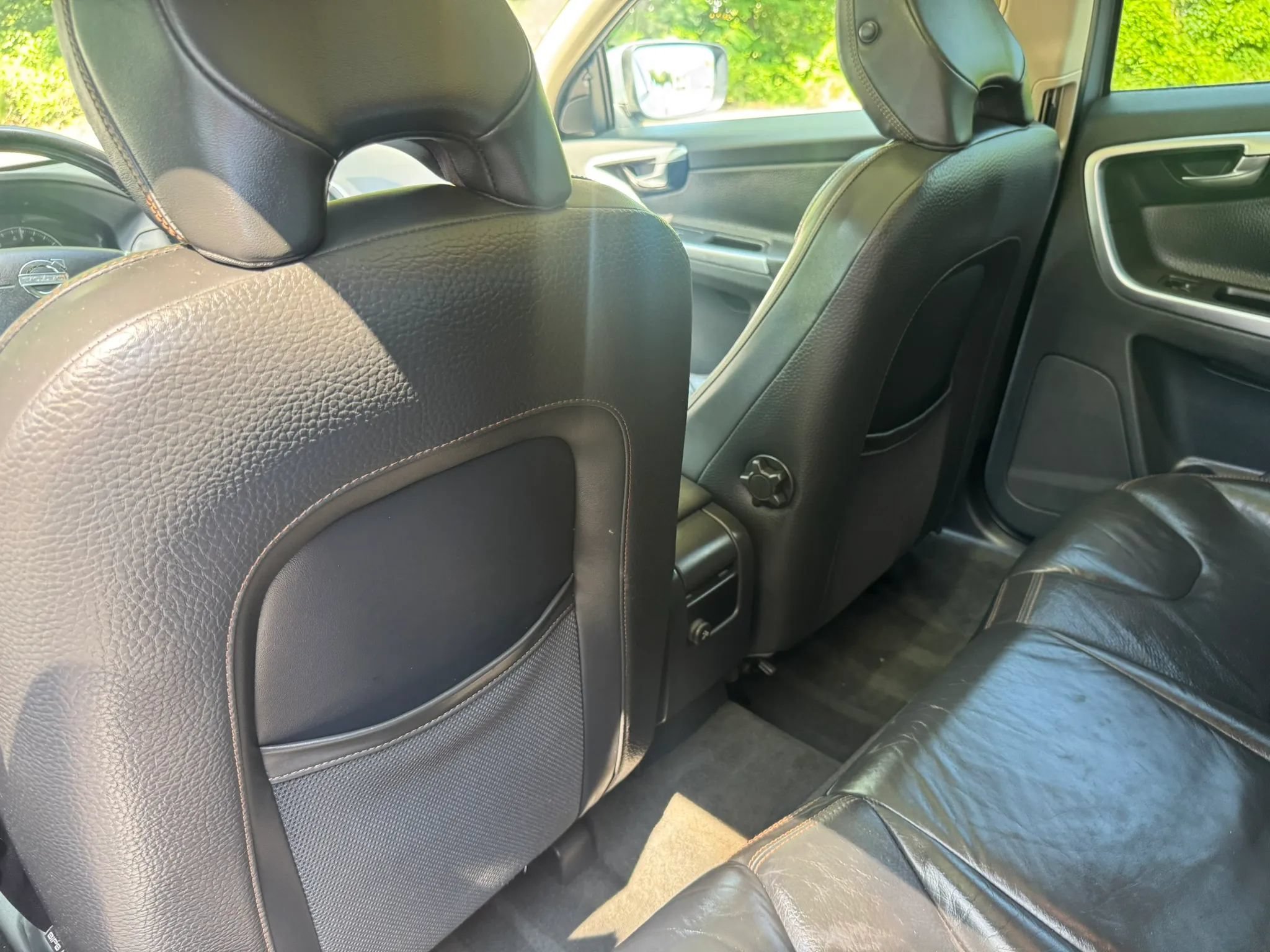 Used 2011 Volvo XC60 3.2 FWD image 26