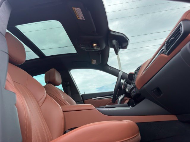 Used 2023 Maserati Levante Modena AWD/4WD image 10