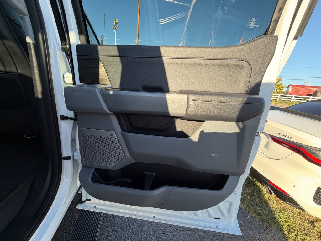 Used 2024 Ford F150 Lariat AWD/4WD image 16