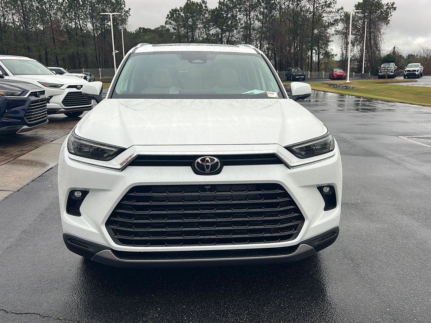 New 2026 Toyota Grand Highlander Limited image 9