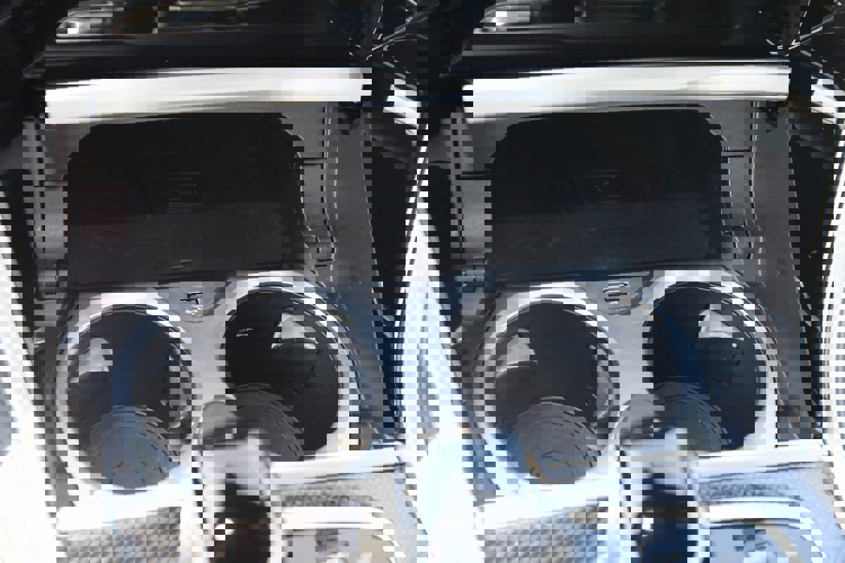 Used 2023 BMW M850i xDrive Coupe image 39