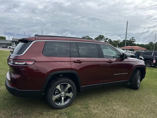 New 2026 Jeep Grand Cherokee L Limited RWD image 8