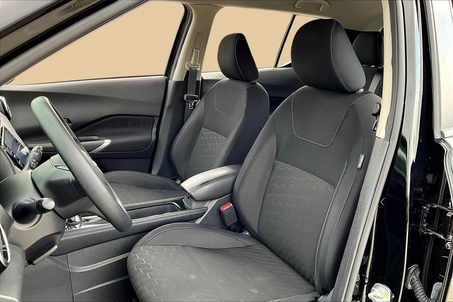 Used 2024 Nissan Kicks SV image 22