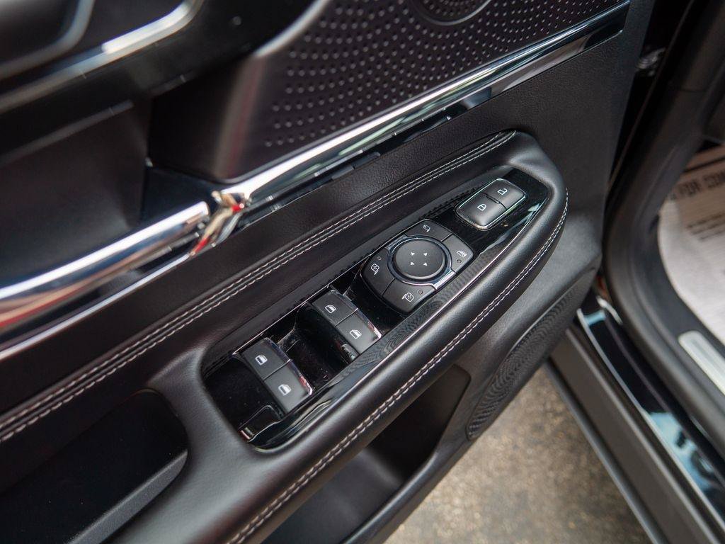 Used 2023 Lincoln Corsair FWD image 17
