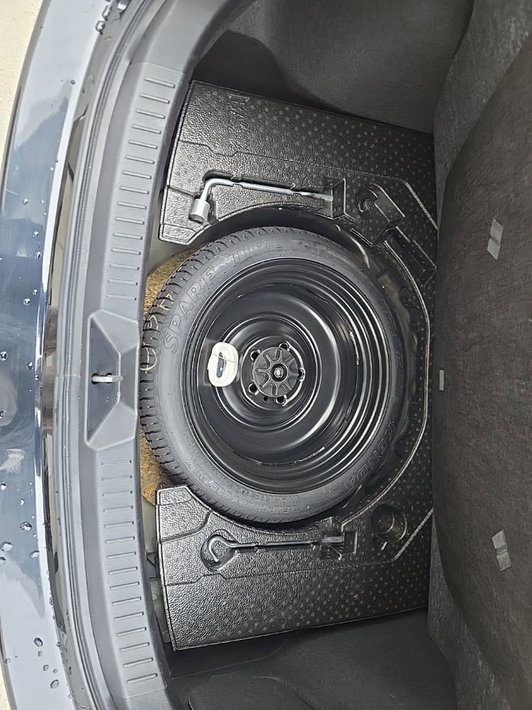 Used 2018 MAZDA MAZDA3 Touring image 38