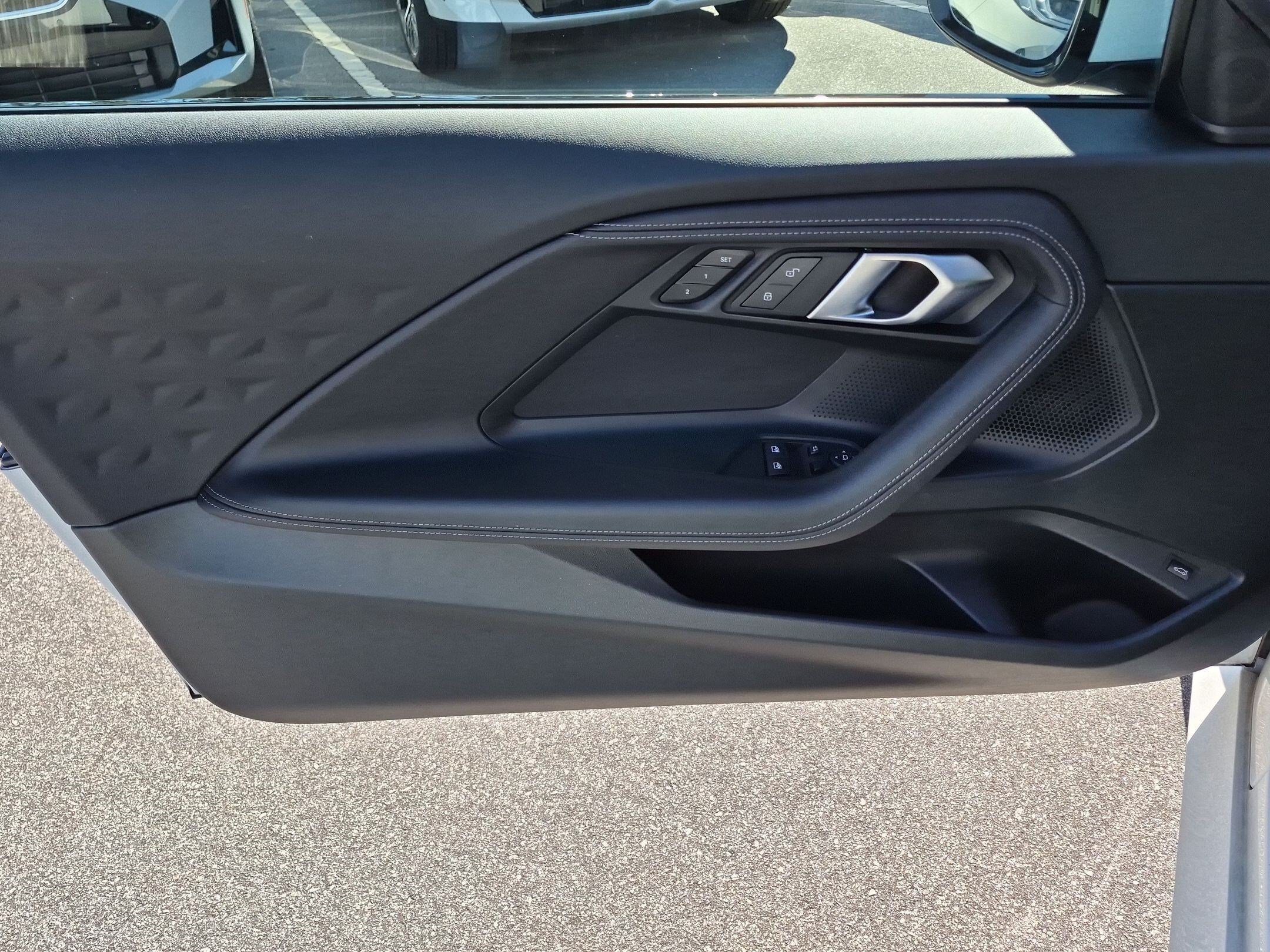 Used 2024 BMW 230i Coupe w/ Convenience Package RWD image 11