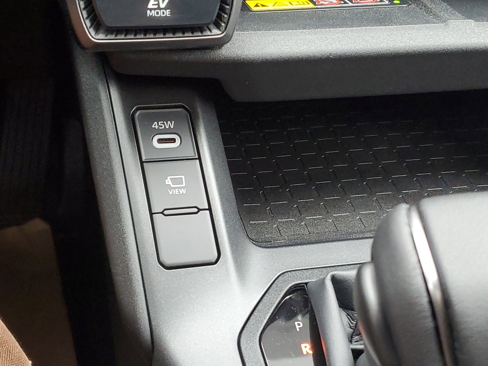 New 2026 Toyota RAV4 XSE image 30