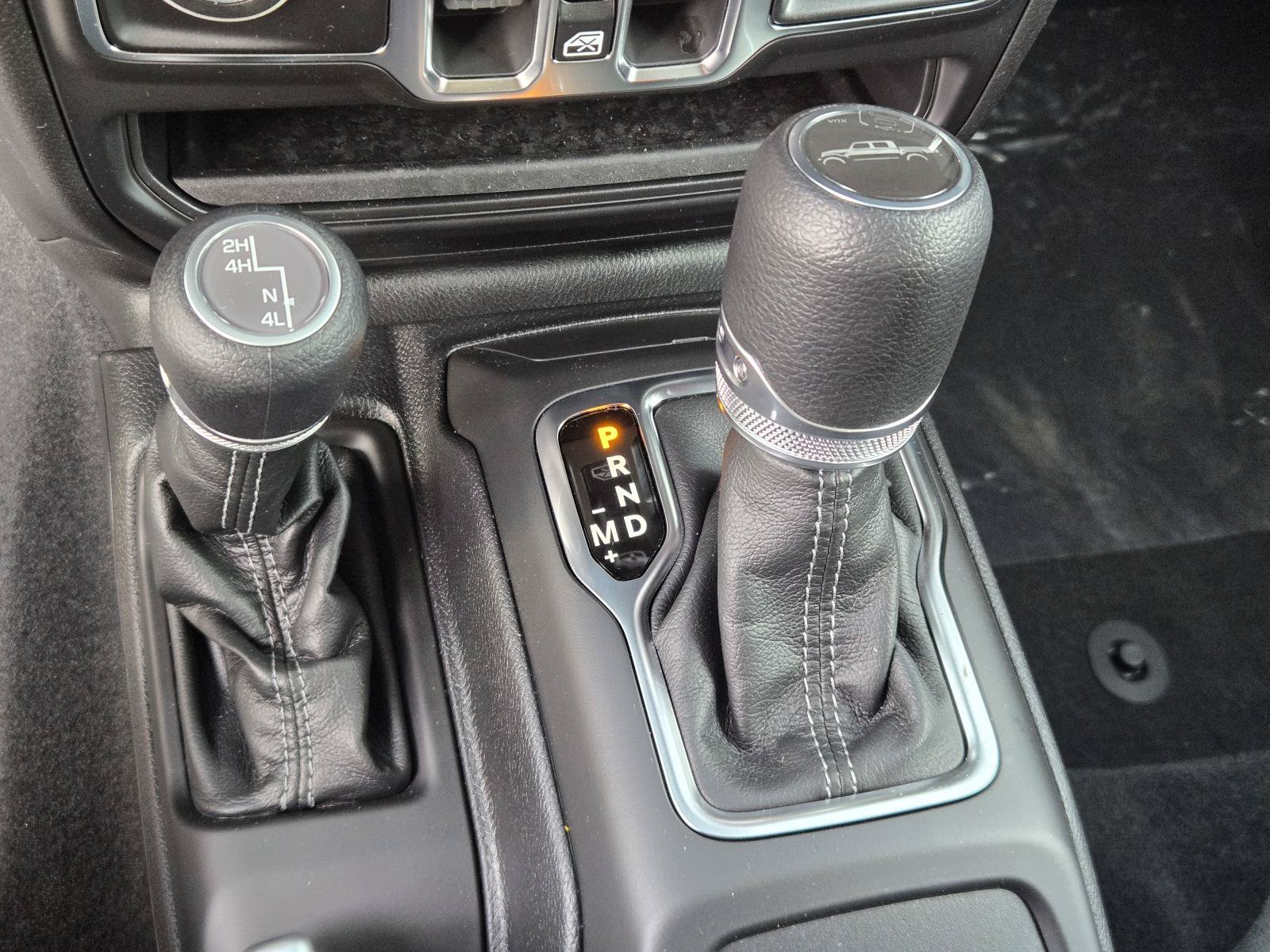 New 2026 Jeep Gladiator Sport AWD/4WD image 16