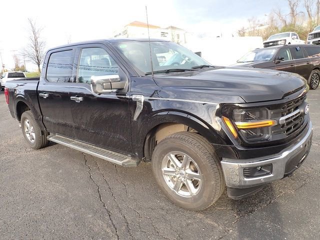 Used 2024 Ford F150 XLT w/ Equipment Group 302A MID image 7