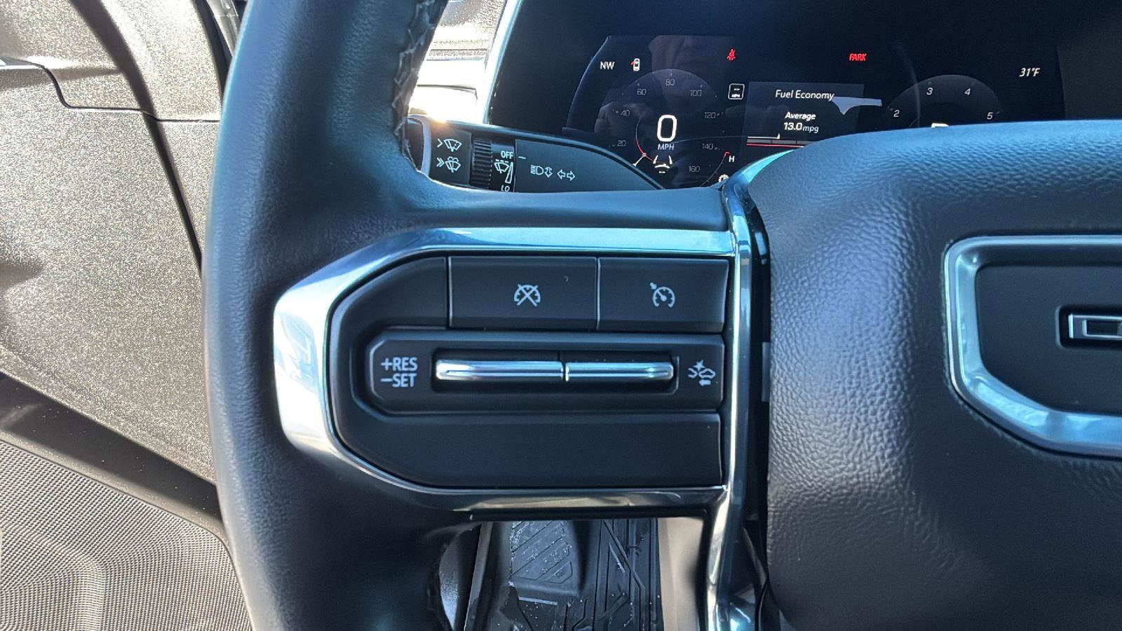 Used 2023 GMC Canyon Denali image 16