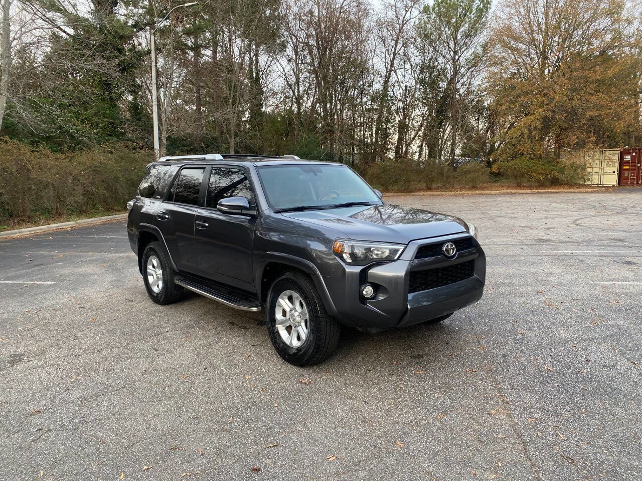 Used 2017 Toyota 4Runner SR5 Premium image 3