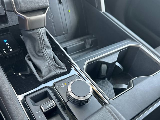 Used 2024 Toyota Tundra Limited image 32