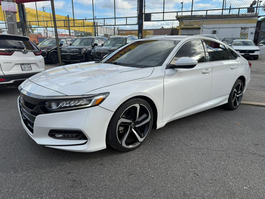 Used 2018 Honda Accord Sport image 3
