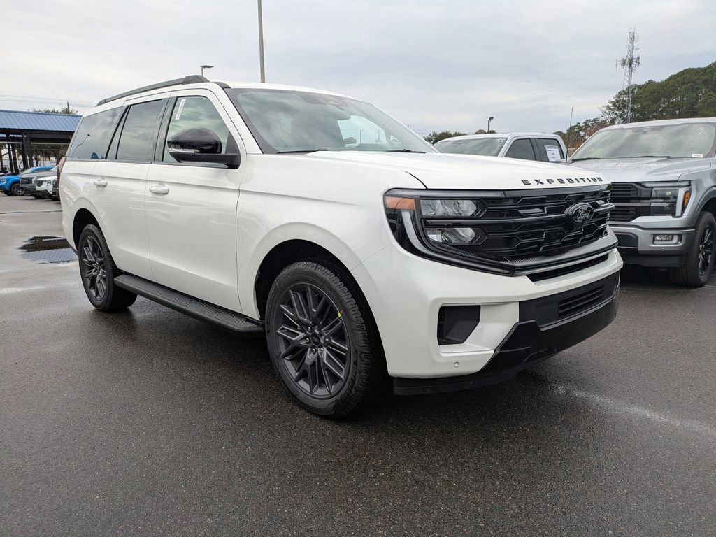 New 2026 Ford Expedition Platinum w/ Stealth Appearance Package image 2