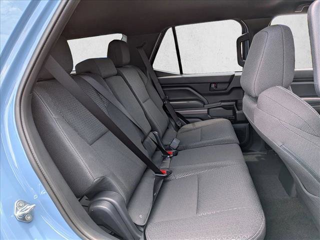 Used 2026 Toyota 4Runner SR5 AWD/4WD image 18