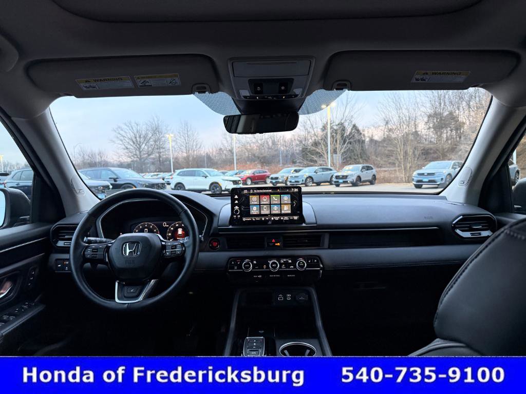 Used 2025 Honda Pilot Elite image 49