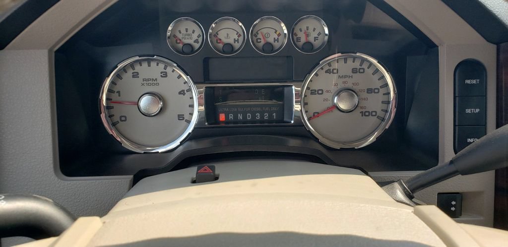 Used 2010 Ford F350 Lariat AWD/4WD image 16