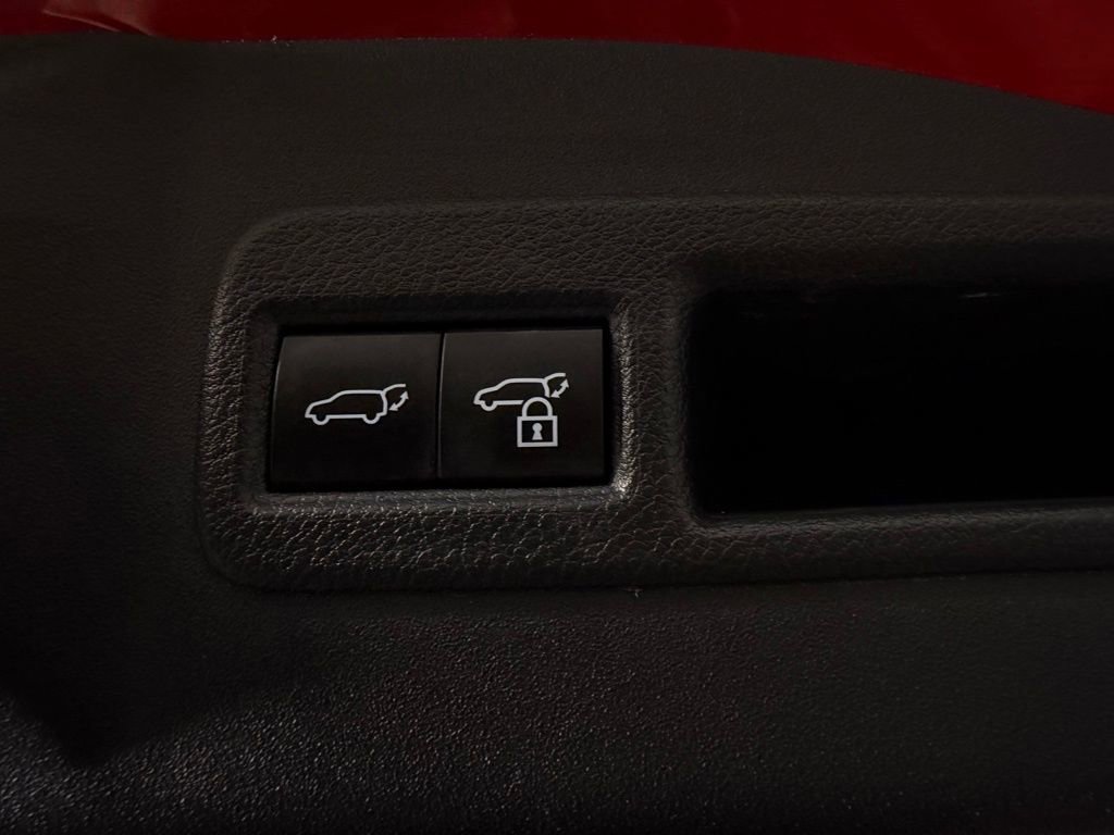 Used 2023 Subaru Solterra AWD image 29