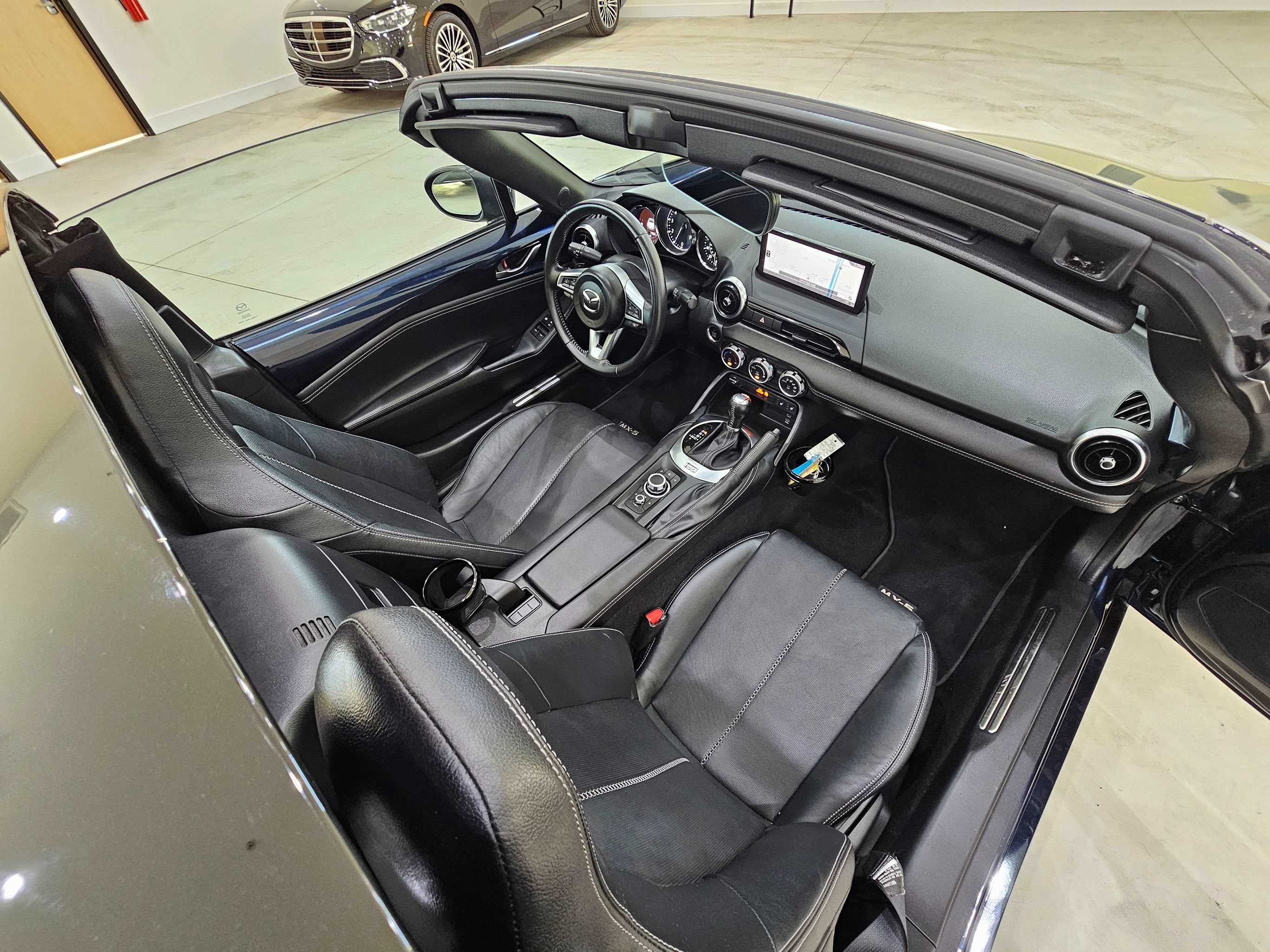Used 2025 MAZDA MX-5 Miata RF Grand Touring RWD image 35