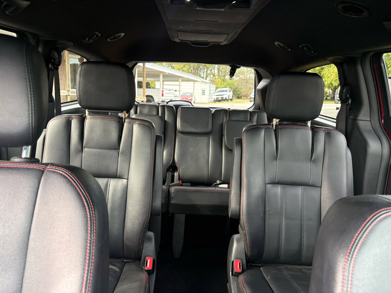 Used 2019 Dodge Grand Caravan GT image 26