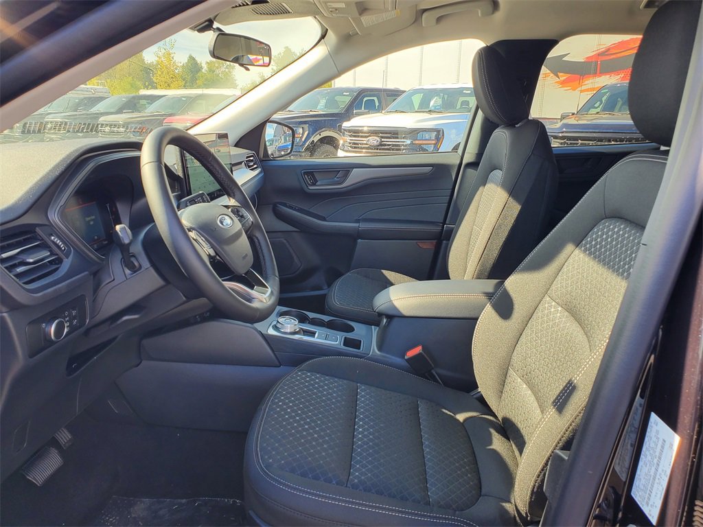 New 2026 Ford Escape Active image 6