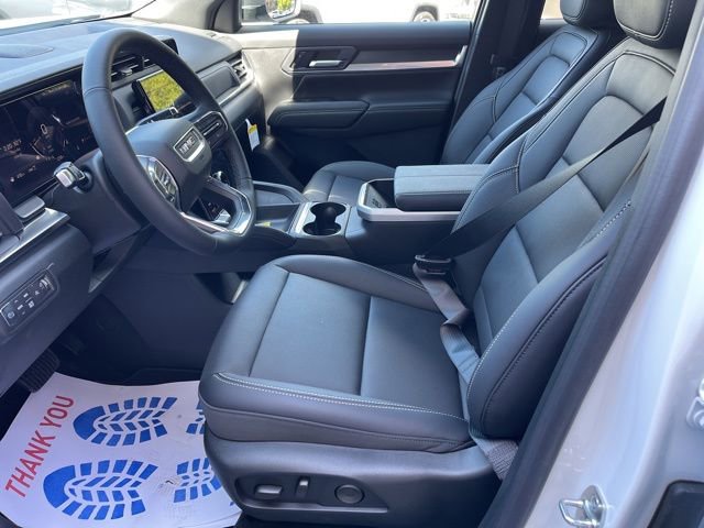 New 2026 GMC Terrain Elevation w/ Elevation Premium Package image 17
