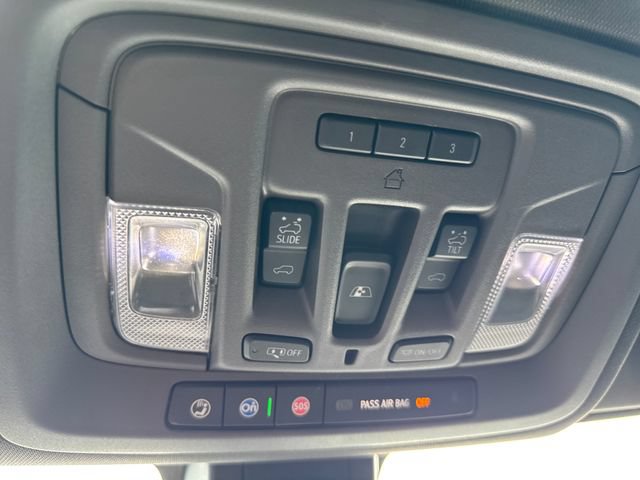 Used 2020 GMC Sierra 1500 Denali w/ Denali Ultimate Package AWD/4WD image 37
