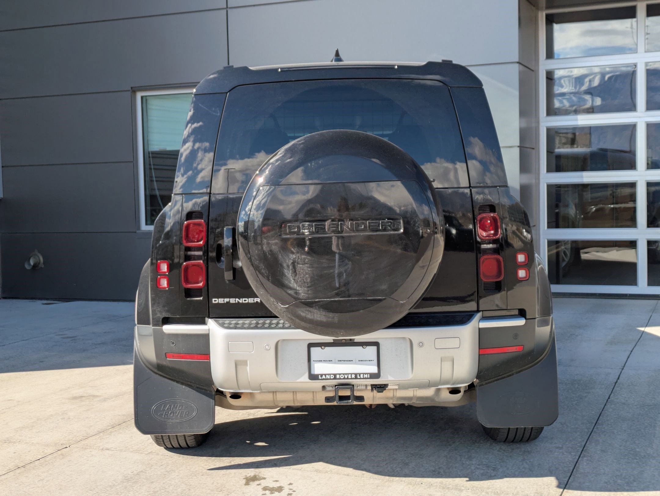 Certified 2025 Land Rover Defender 110 S image 7