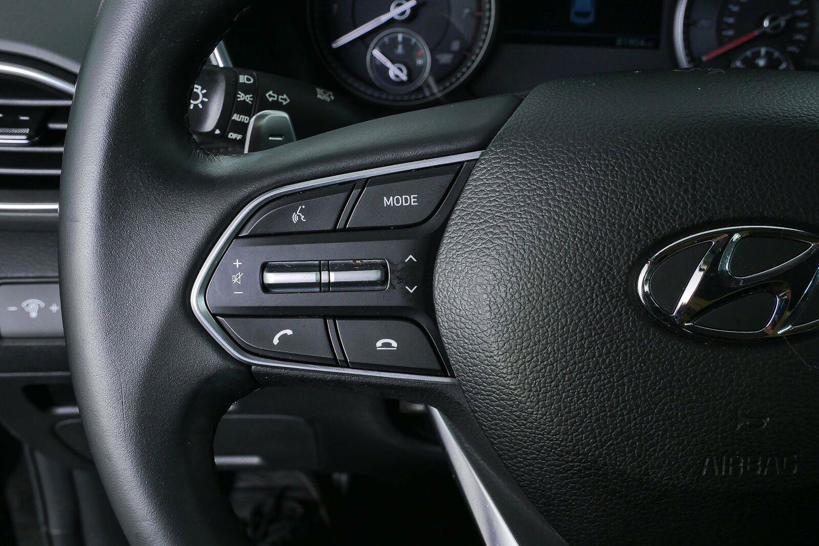 Used 2023 Hyundai Santa Fe SEL AWD/4WD image 10