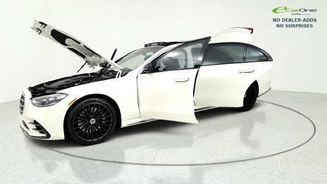 Used 2023 Mercedes-Benz S 580 4MATIC Sedan w/ AMG Line image 14