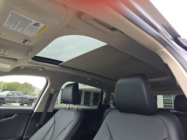 Used 2023 Lincoln Nautilus Reserve AWD/4WD image 26