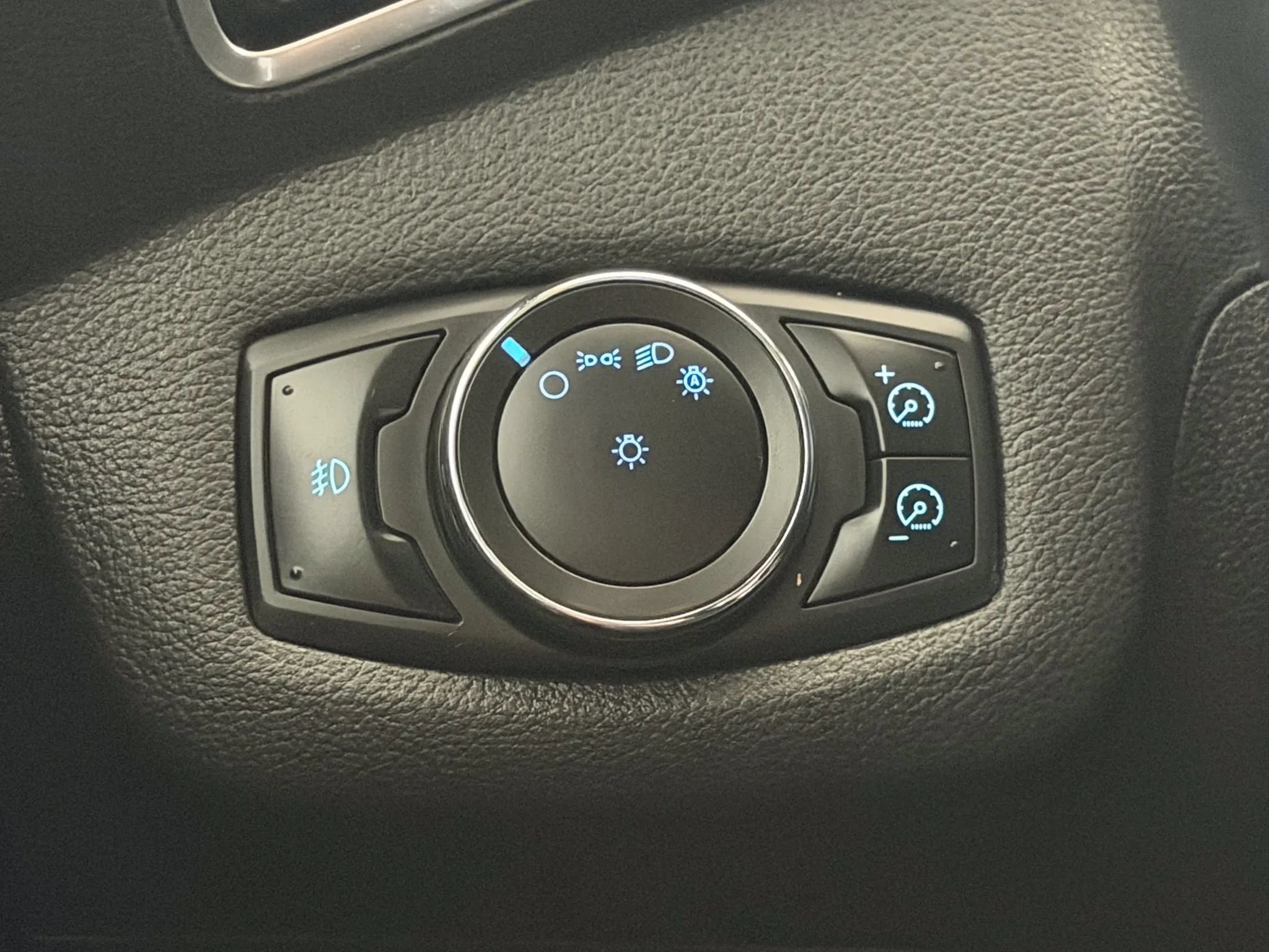 Used 2013 Ford Escape SEL AWD/4WD image 31